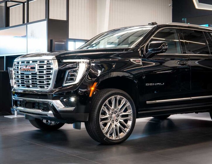 GMC Yukon SUV 6,2 l 313 kw