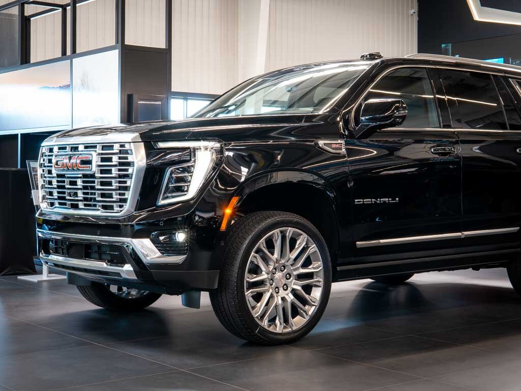 GMC Yukon SUV 6,2 l 313 kw