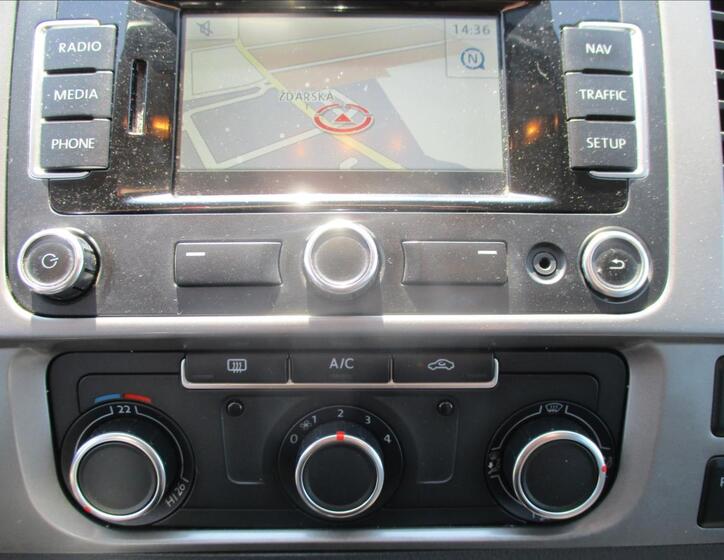 Volkswagen Transporter 16