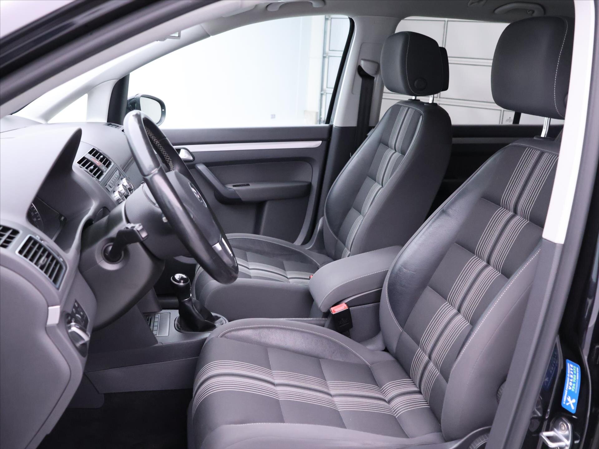 Volkswagen Touran MPV 1,2 l 77 kw