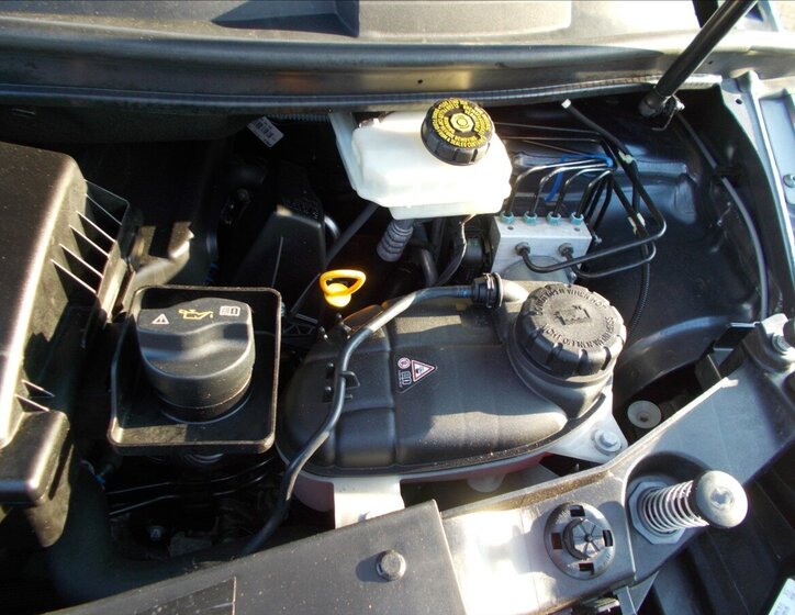 Mercedes-Benz Třídy V MPV 2,1 l 140 kw