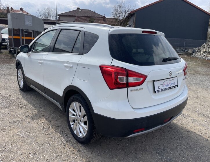 Suzuki SX4 S-Cross SUV / Terénní 3,0 l 88 kw