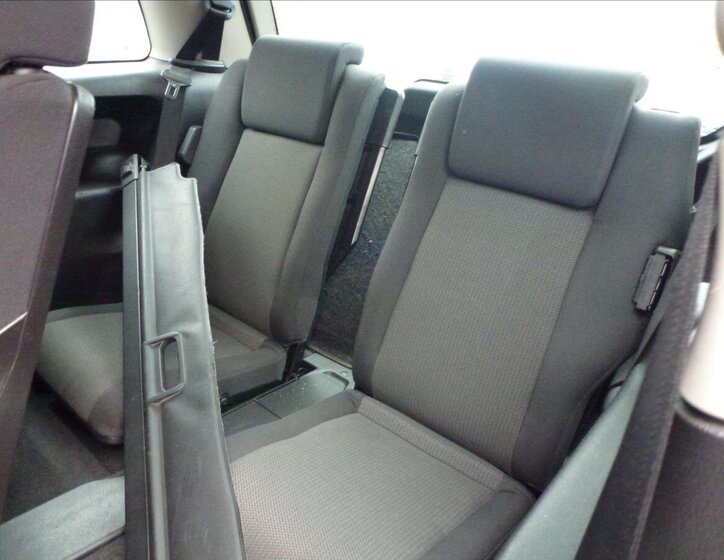 Opel Zafira Kombi 2,2 l 92 kw