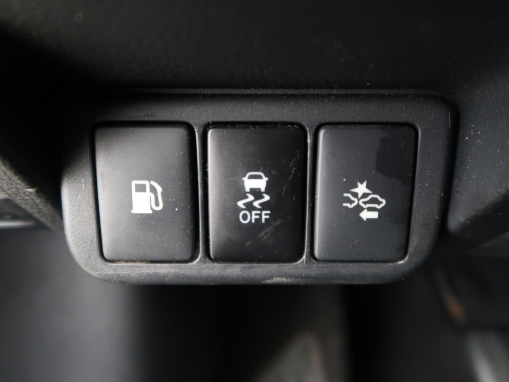 Toyota Avensis Kombi 2,0 l 105 kw