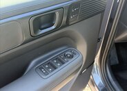 Hyundai Santa Fe SUV / Terénní 1,6 l 185 kw