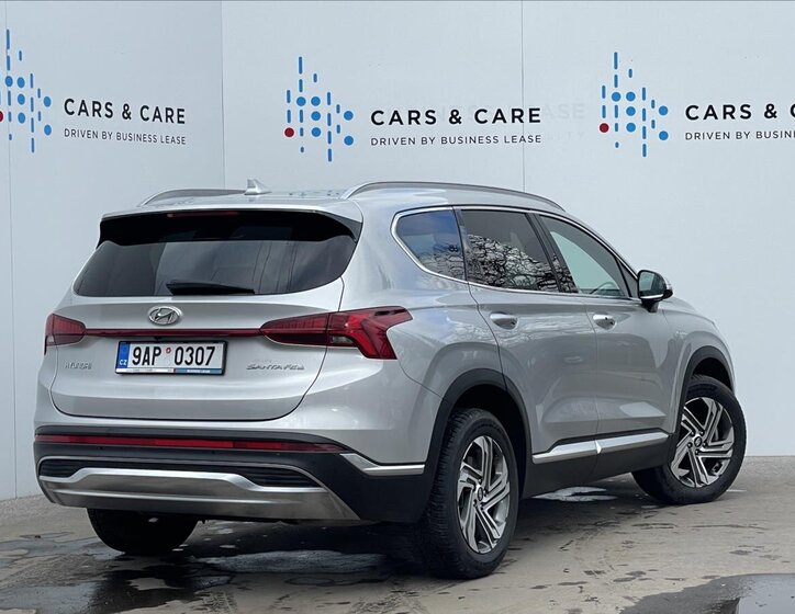 Hyundai Santa Fe SUV / Terénní 2,2 l 148 kw