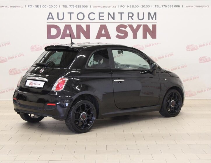 Fiat 500 Hatchback 899,0 63 kw