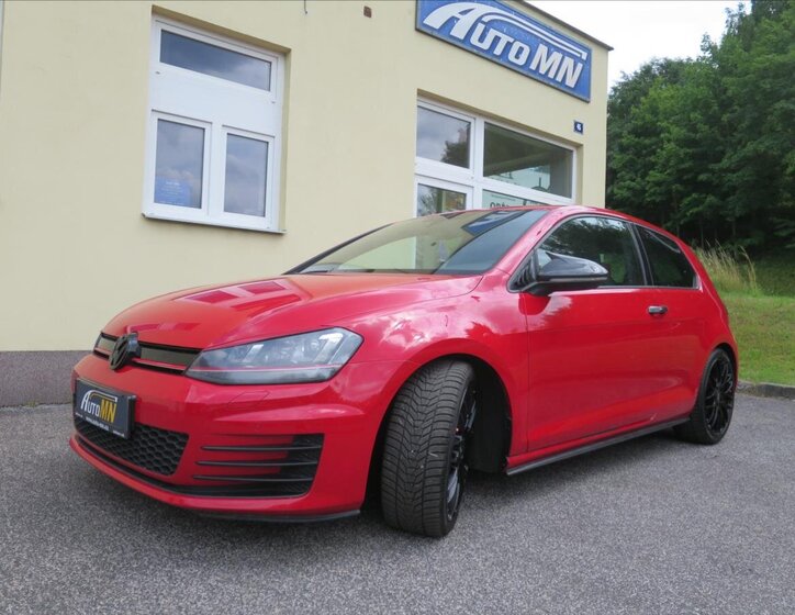 Volkswagen Golf Hatchback 2,0 l 162 kw