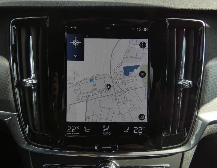 Volvo S90 Sedan / Limuzína 2,0 l 173 kw