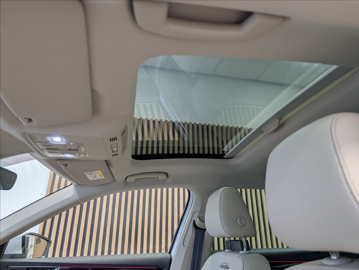 Škoda Superb Liftback 1,4 l 115 kw