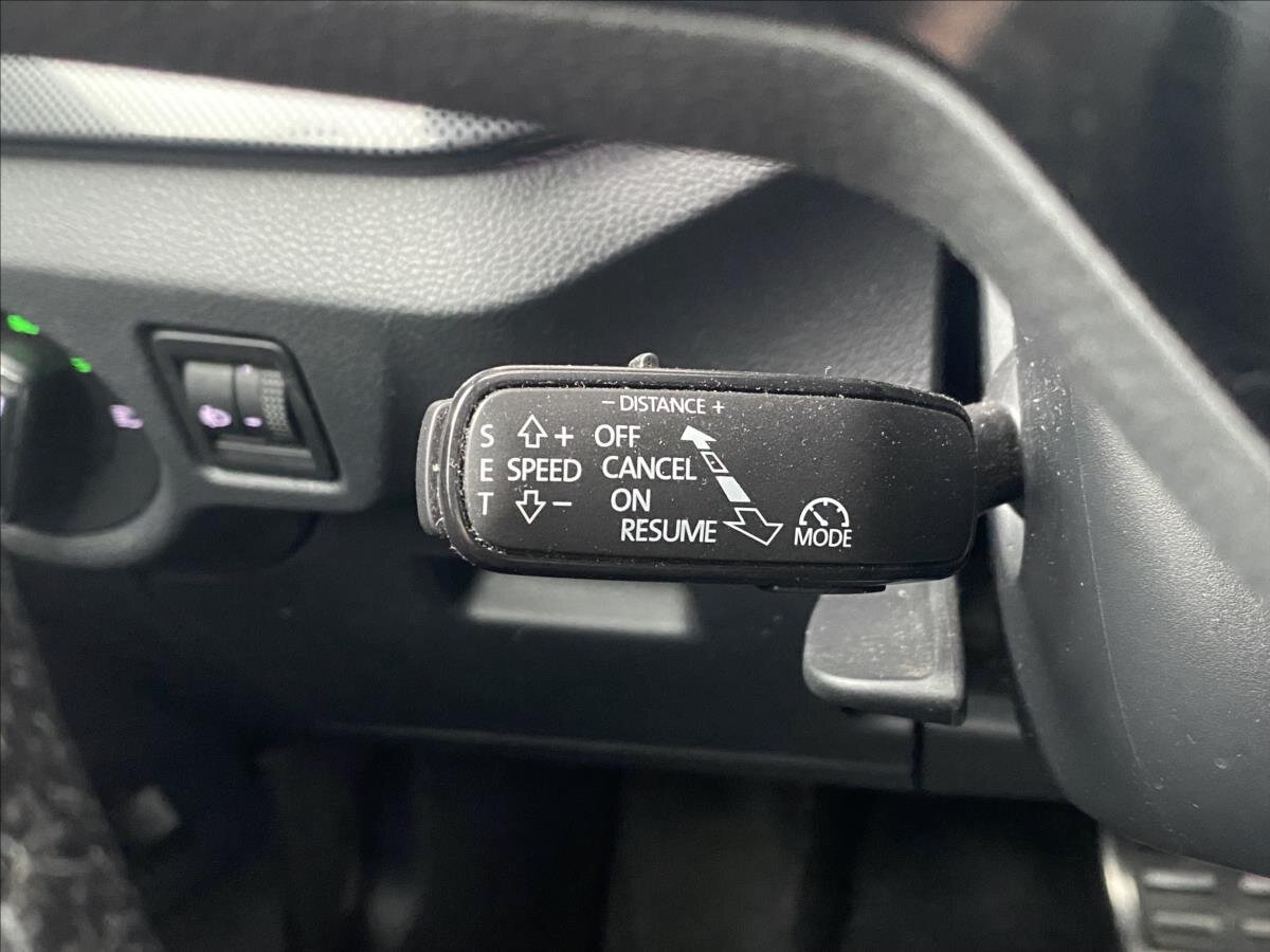 Škoda Scala Hatchback 1,5 l 110 kw