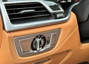BMW Řada 7 19