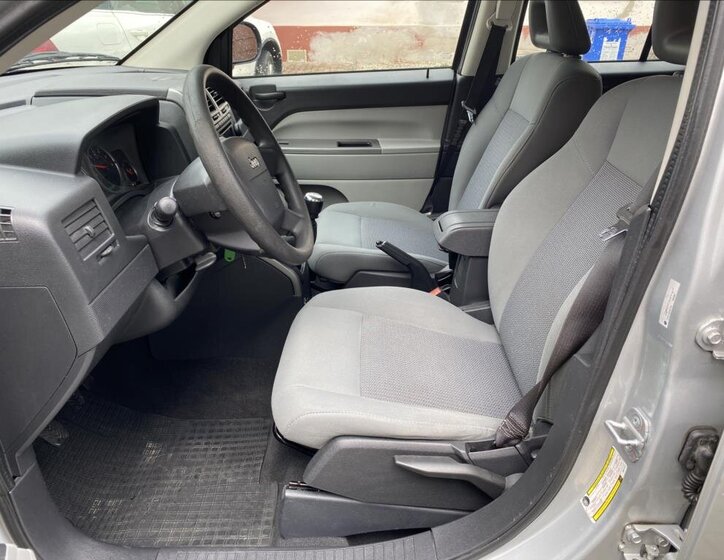 Jeep Compass SUV 2,0 l 103 kw