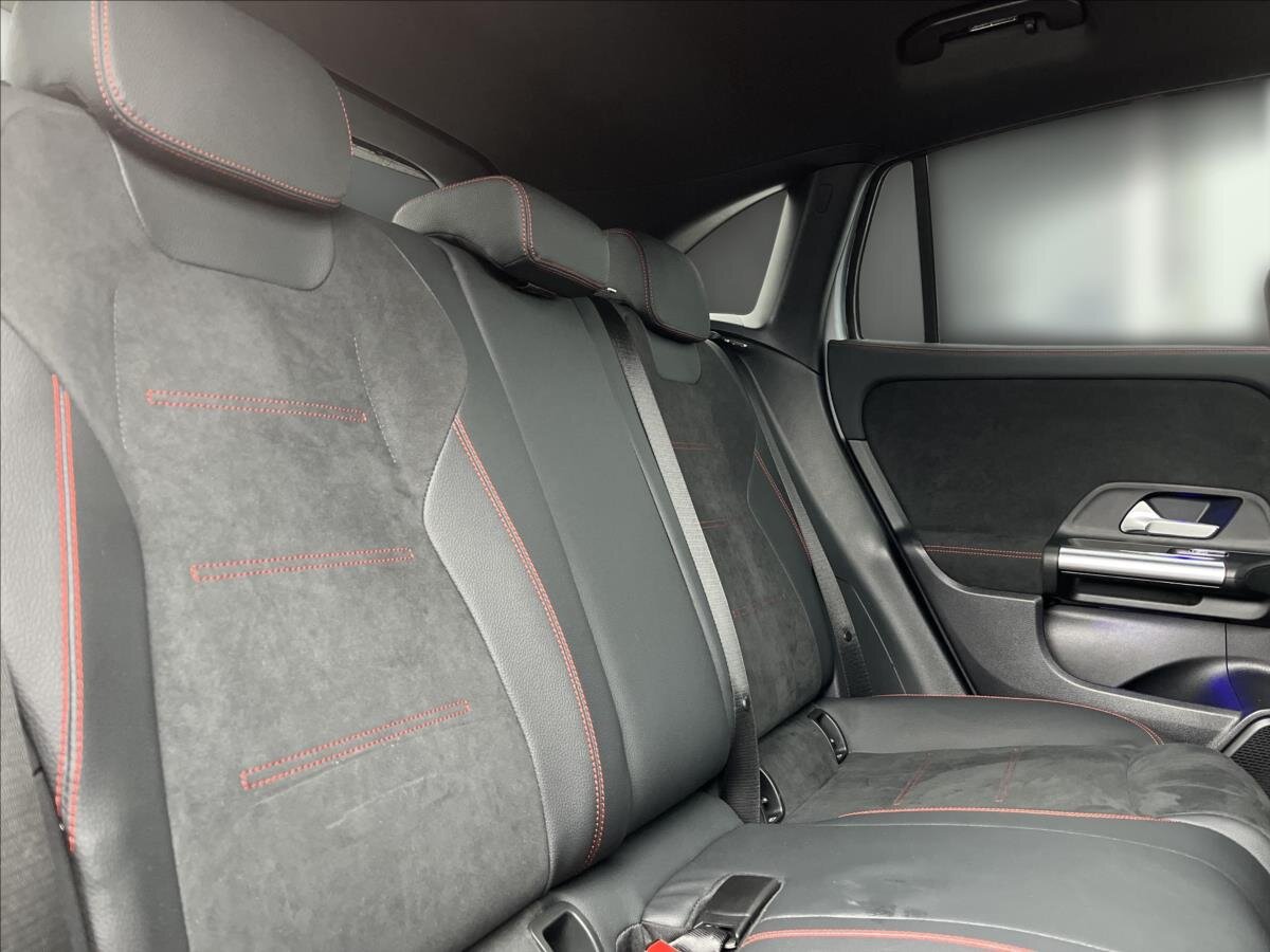 Mercedes-Benz GLA SUV 2,0 l 110 kw