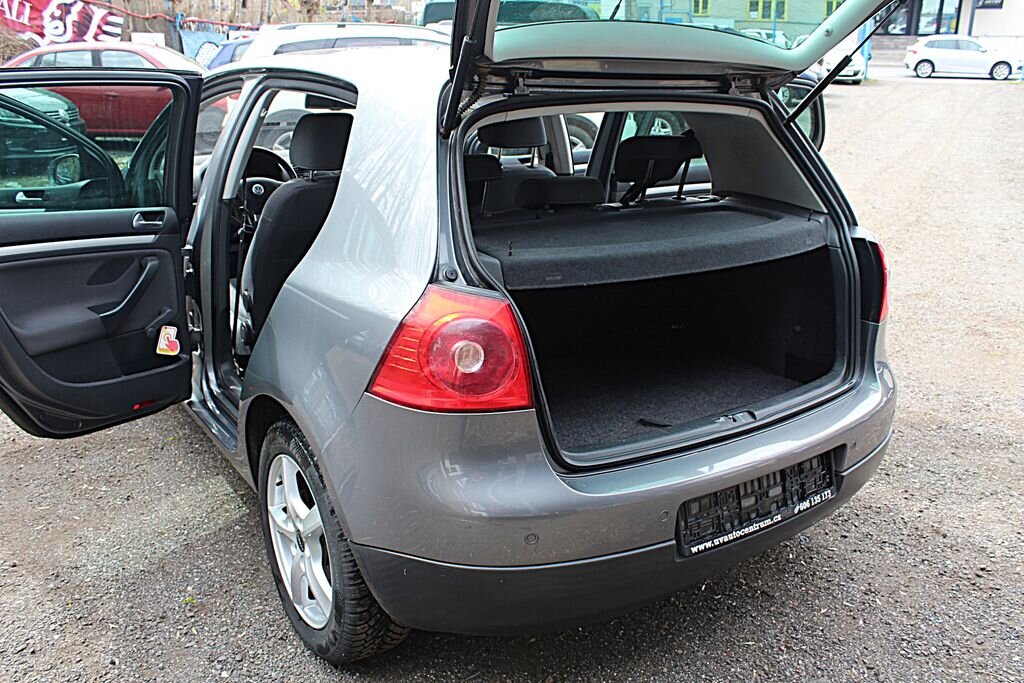 Volkswagen Golf Hatchback 1,4 l 90 kw