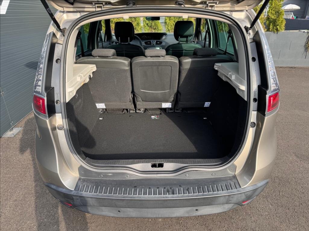 Renault Scénic MPV 1,6 l 81 kw