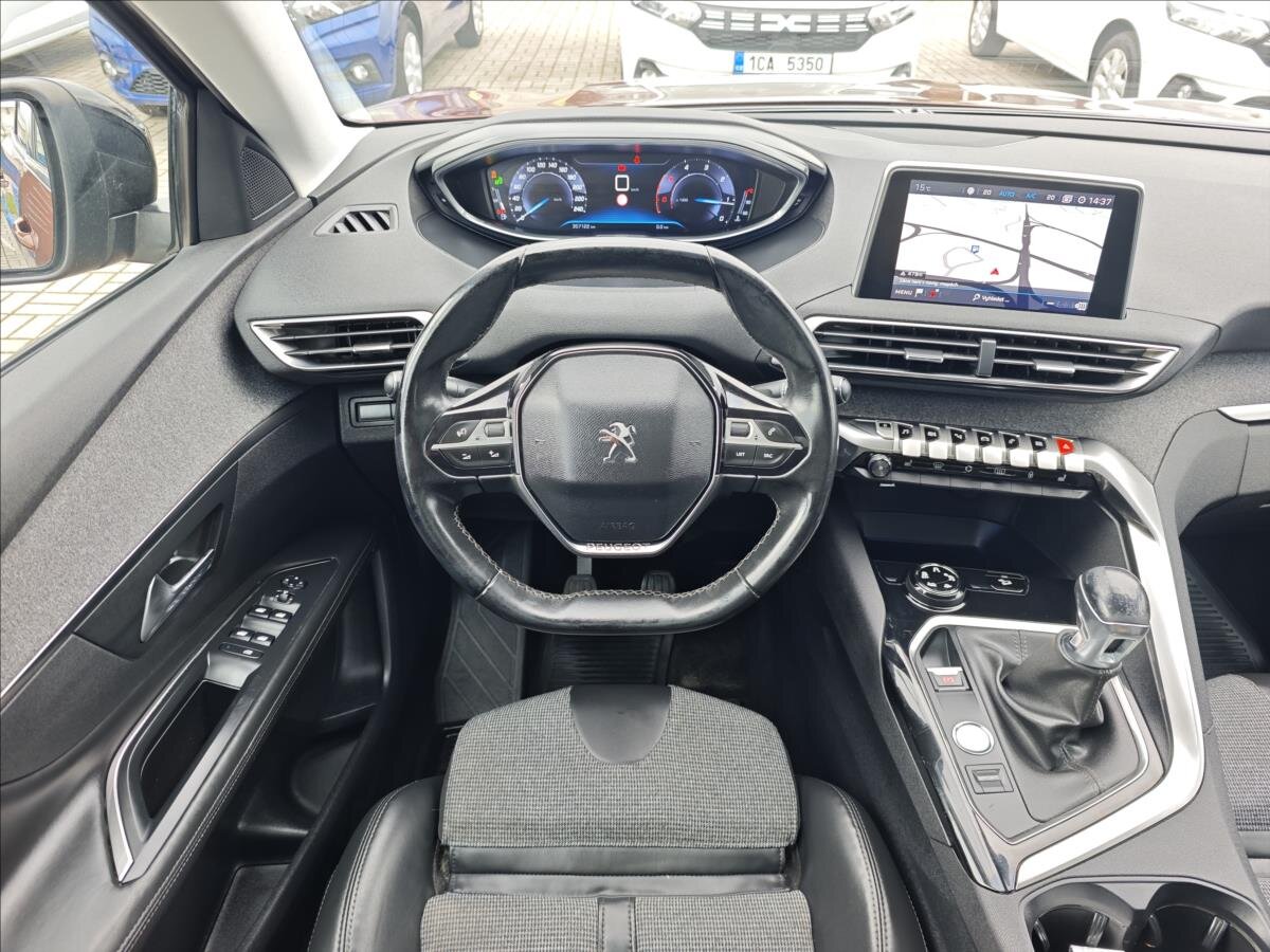 Peugeot 3008 SUV / Terénní 2,0 l 110 kw