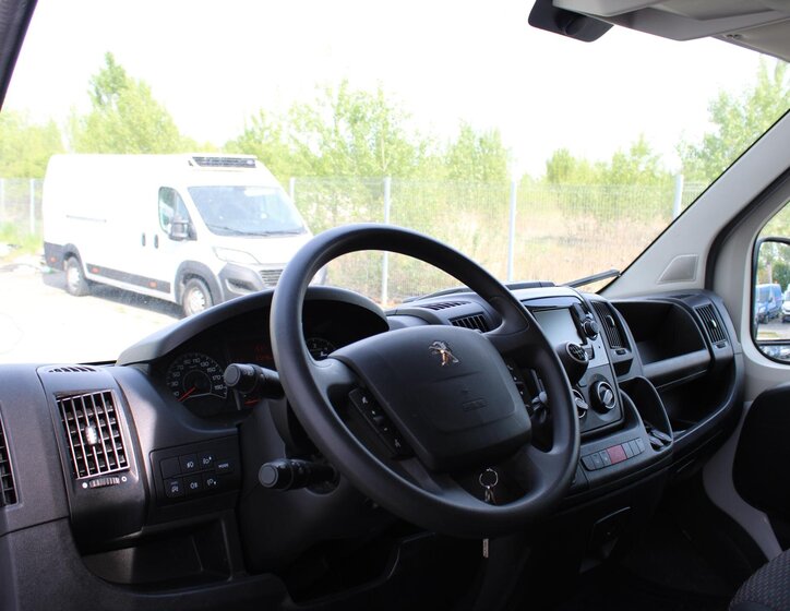 Peugeot Boxer Užitková 2,2 l 103 kw