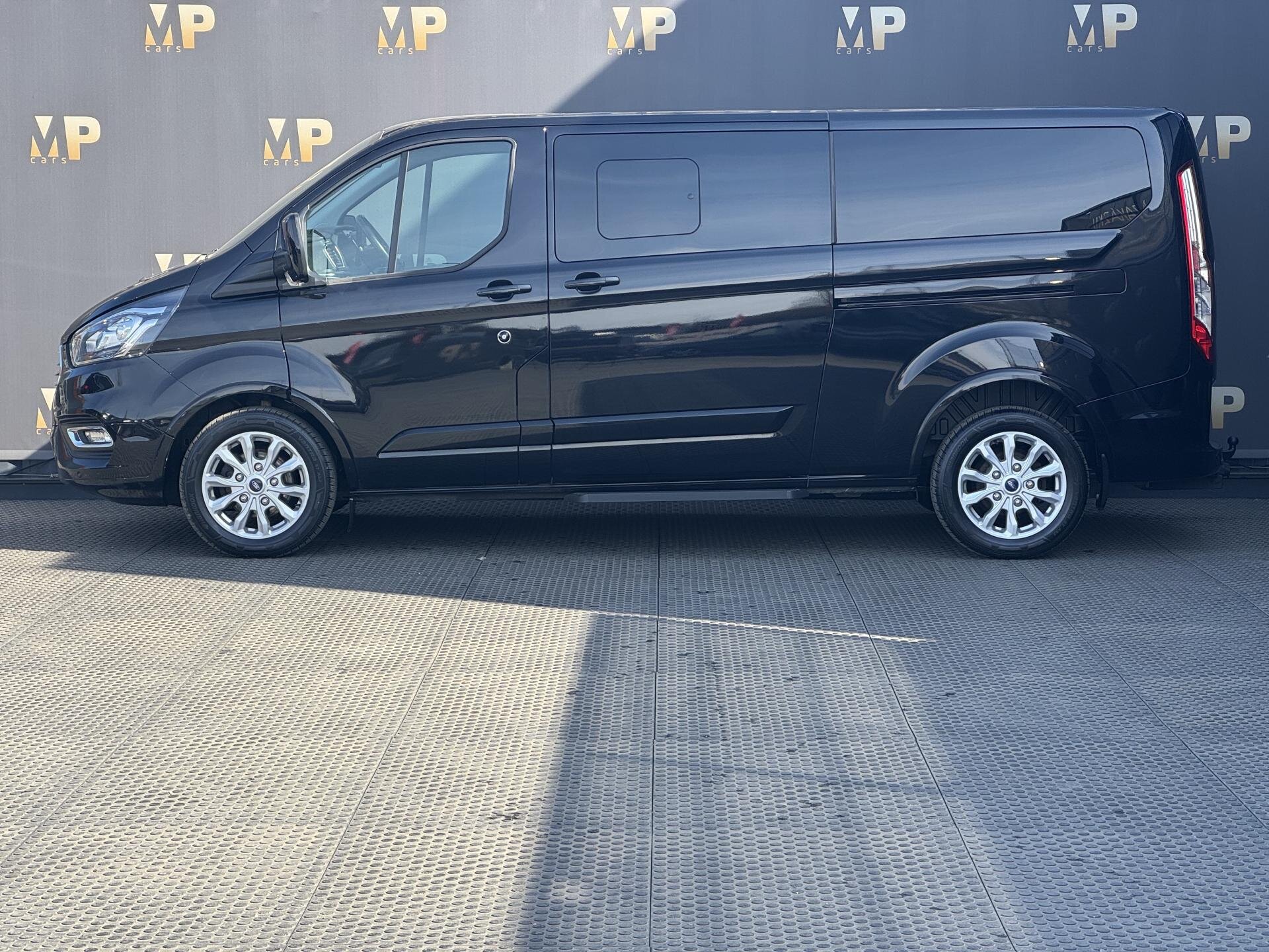 Ford Tourneo Custom Ostatní 2,0 l 136 kw