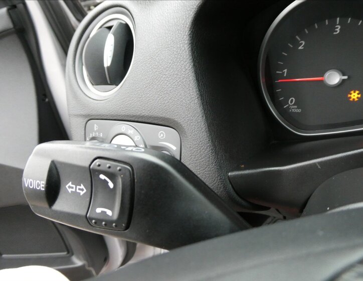 Ford Mondeo Kombi 1,6 l 85 kw