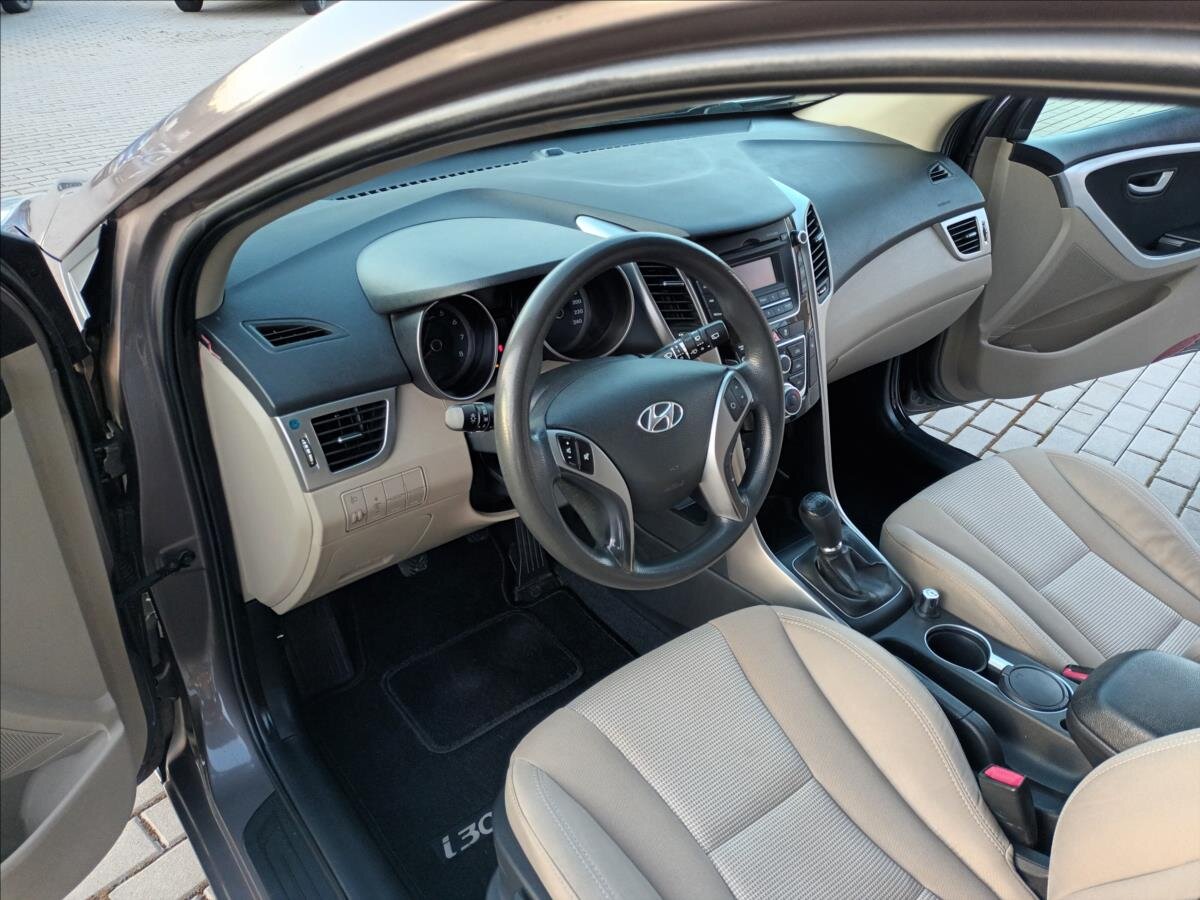 Hyundai i30 Hatchback 1,6 l 88 kw
