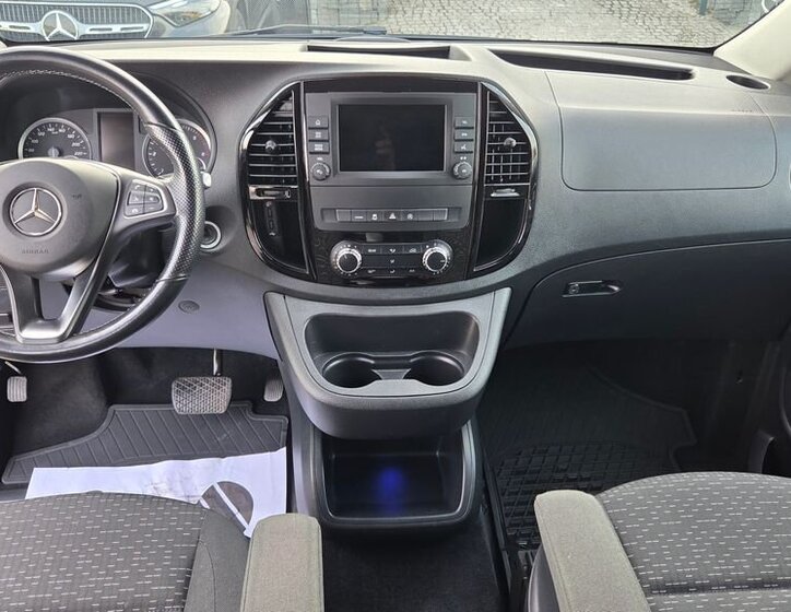 Mercedes-Benz Vito VAN / Minibus 2,0 l 174 kw