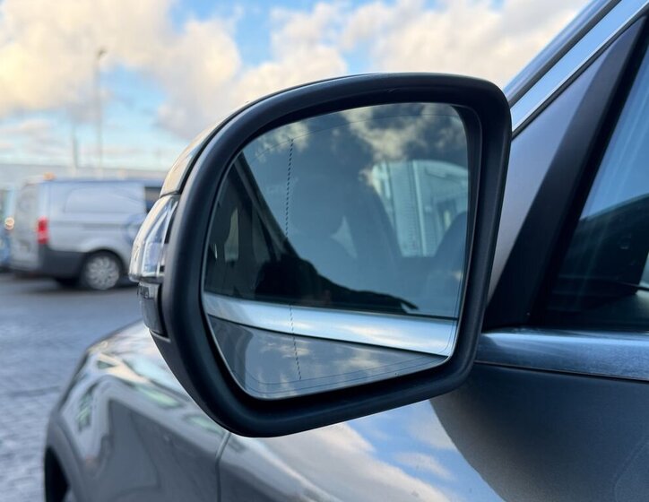 Mercedes-Benz GLC 23