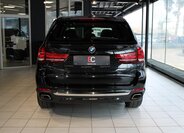 BMW X5 SUV / Terénní 3,0 l 230 kw