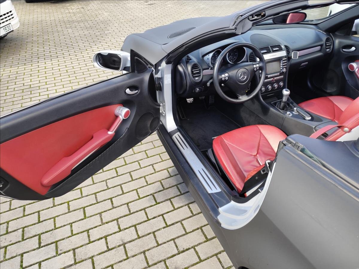 Mercedes-Benz SLK Kabriolet 1,8 l 120 kw