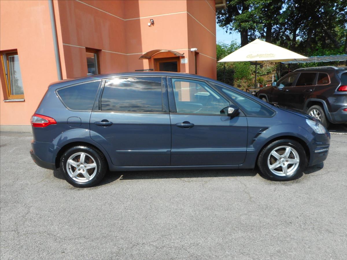 Ford S-MAX MPV 2,0 l 103 kw