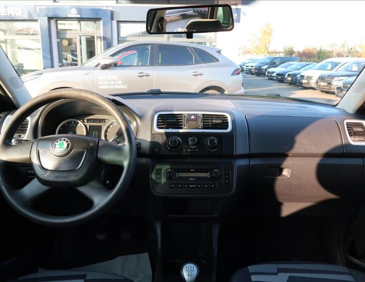 Škoda Fabia 15