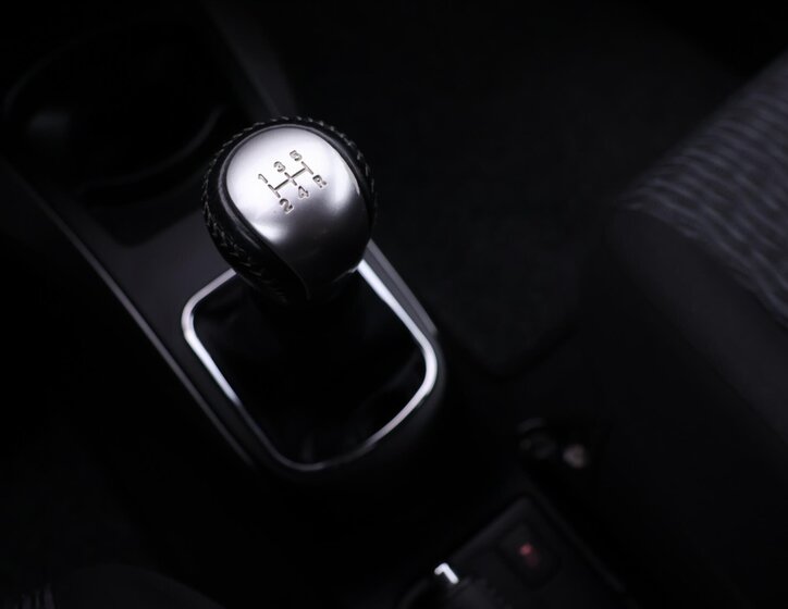 Toyota Yaris Hatchback 998,0 51 kw