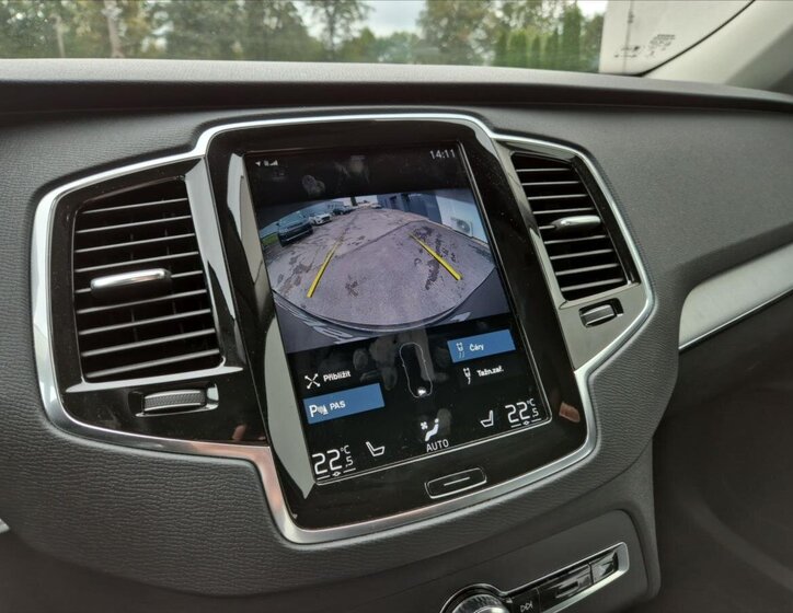 Volvo XC90 SUV / Terénní 2,0 l 173 kw