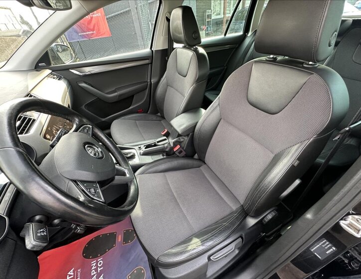 Škoda Octavia Kombi 2,0 l 110 kw