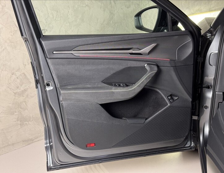 Škoda Kodiaq SUV / Terénní 1,5 l 150 kw