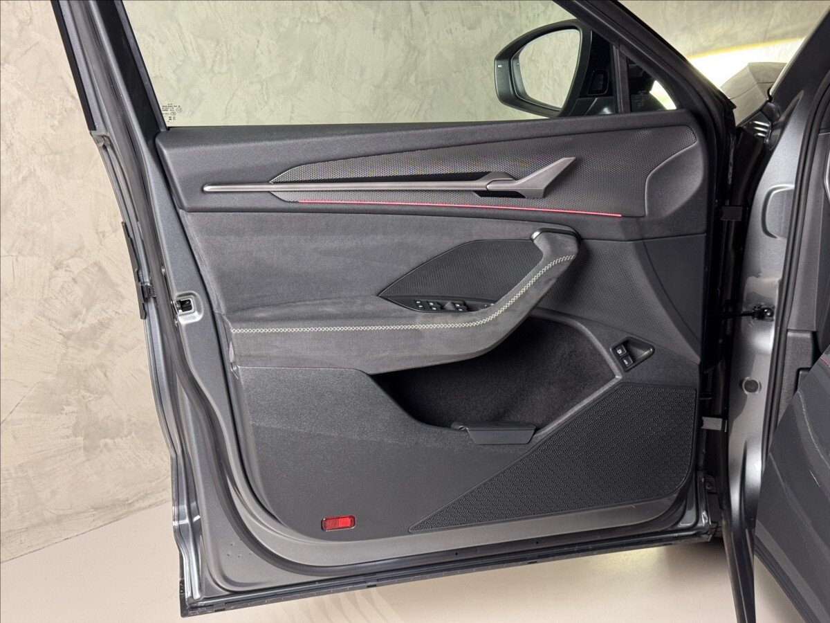 Škoda Kodiaq SUV / Terénní 1,5 l 150 kw