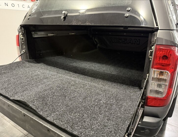 Nissan Navara SUV / Terénní 2,3 l 140 kw