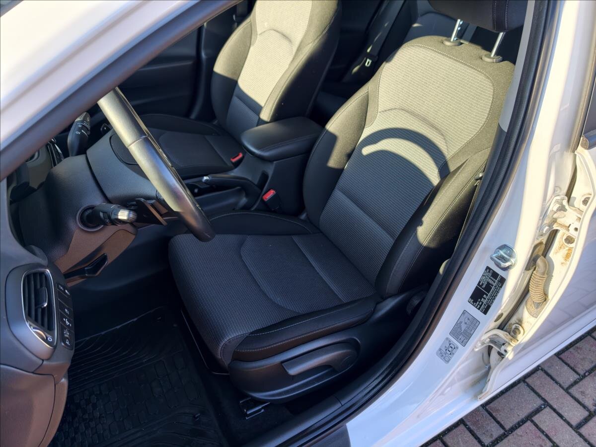 Hyundai i30 Liftback 998,0 88 kw