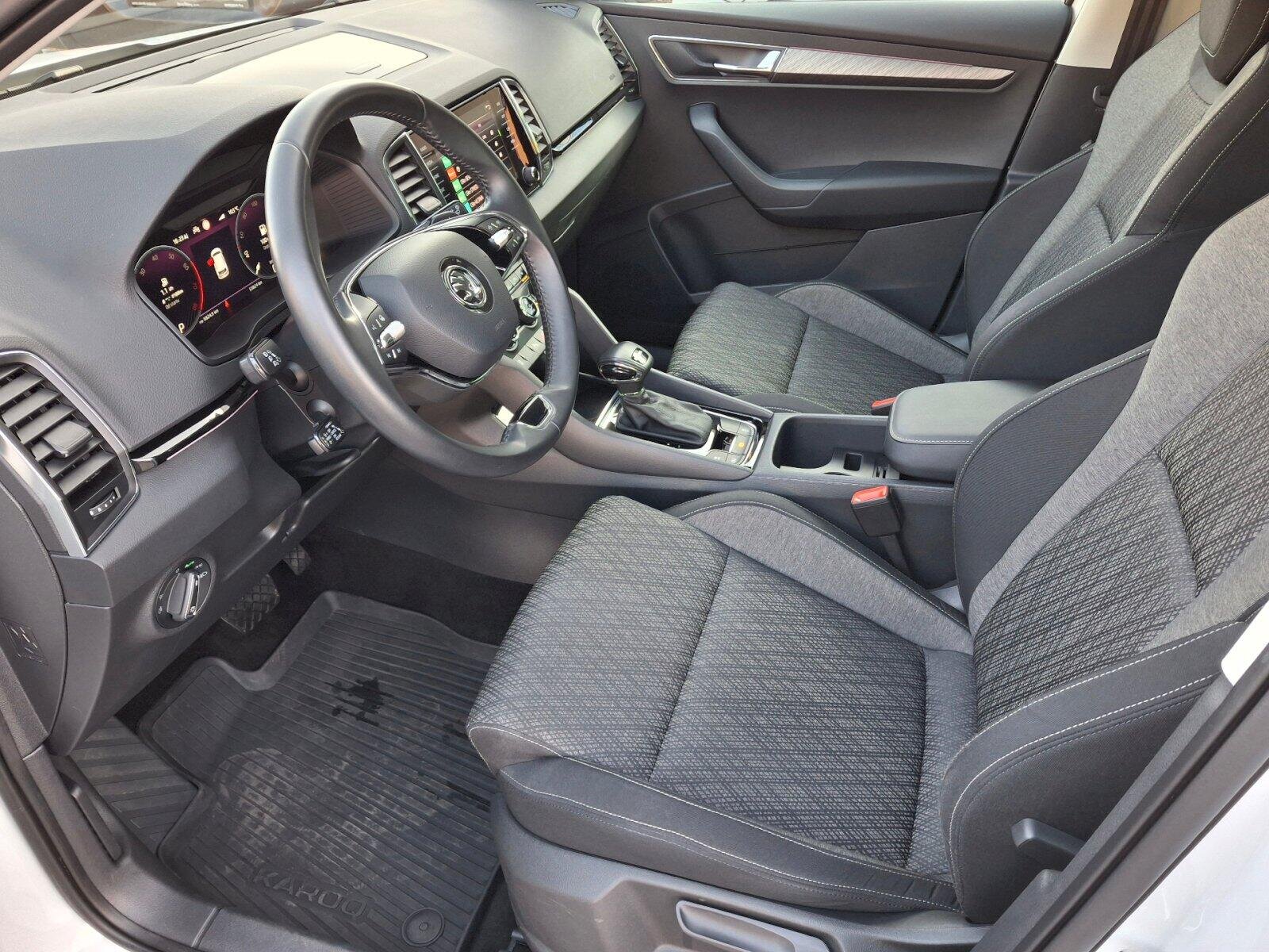 Škoda Karoq SUV / Terénní 1,5 l 110 kw