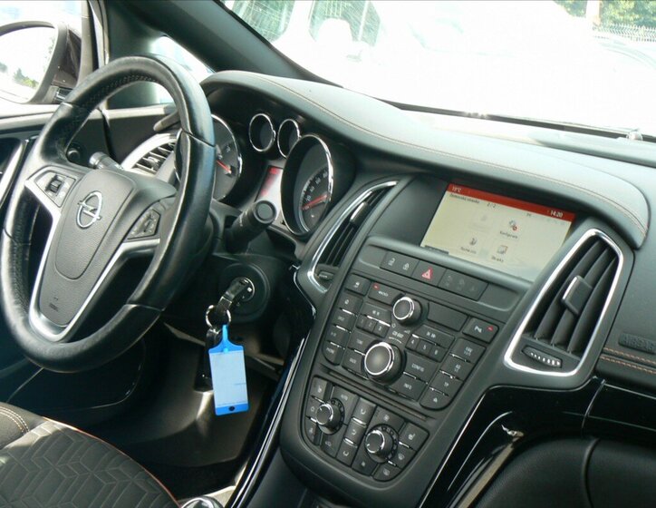 Opel Cascada Kabriolet 1,4 l 103 kw