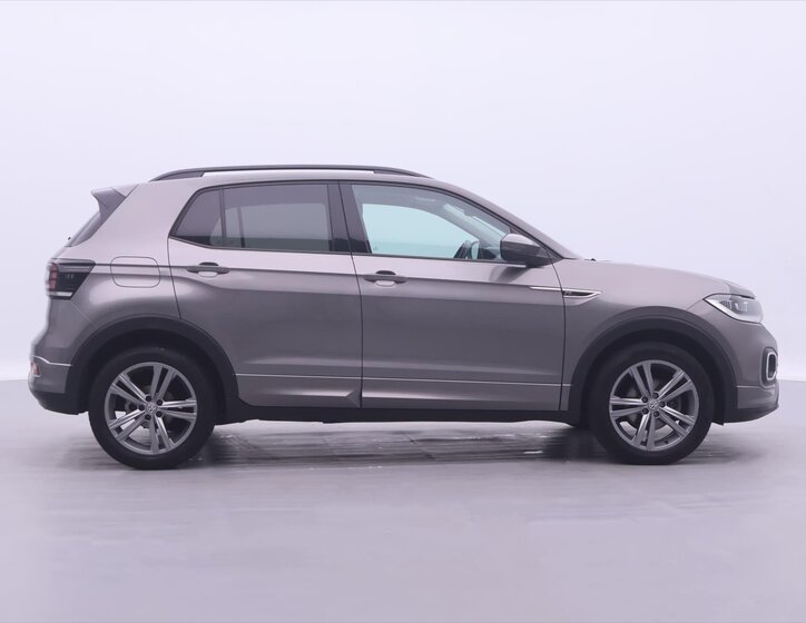 Volkswagen T-Cross 8