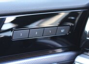 Volkswagen Touareg 12