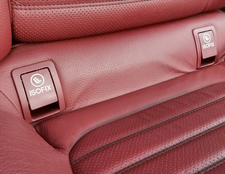 Mercedes-Benz Třídy C Kabriolet 2,0 l 180 kw