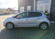 Peugeot 208 Hatchback 1,2 l 60 kw