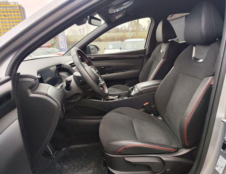 Hyundai Tucson SUV 1,6 l 110 kw