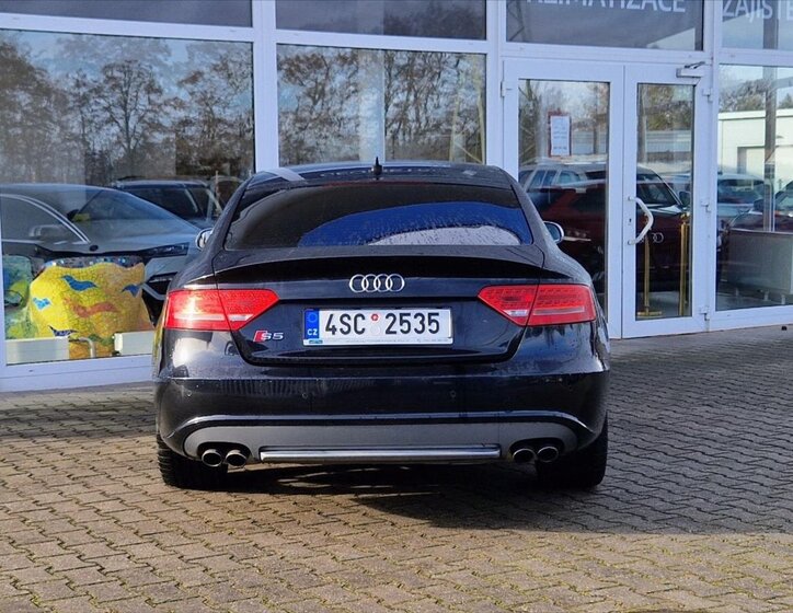 Audi S5 Sedan / Limuzína 3,0 l 245 kw
