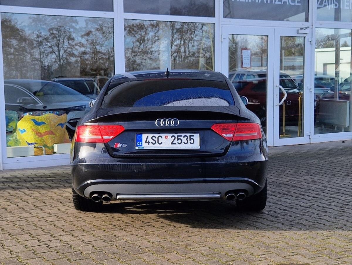 Audi S5 Sedan / Limuzína 3,0 l 245 kw