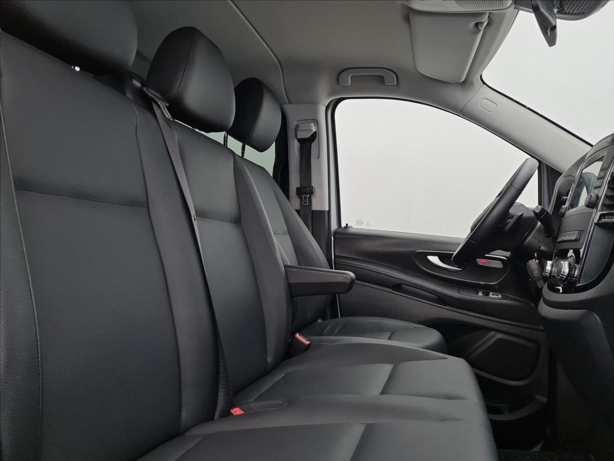 Mercedes-Benz Vito MPV 2,0 l 174 kw