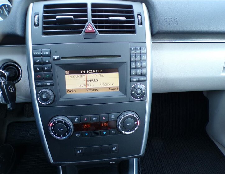 Mercedes-Benz Třídy B Kombi 2,0 l 100 kw