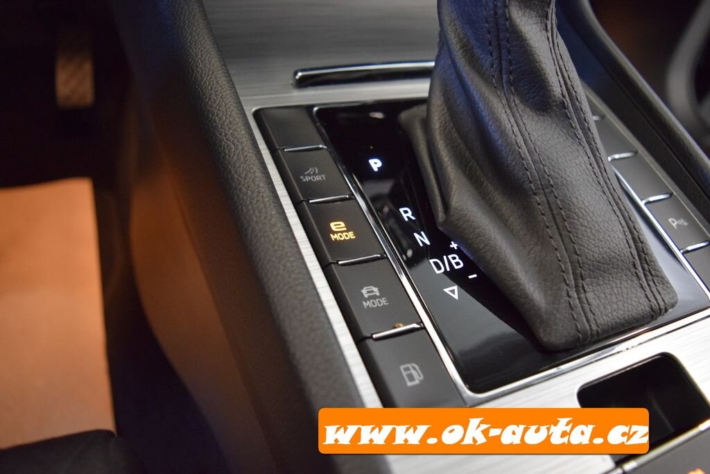 Škoda Superb Kombi 1,4 l 160 kw